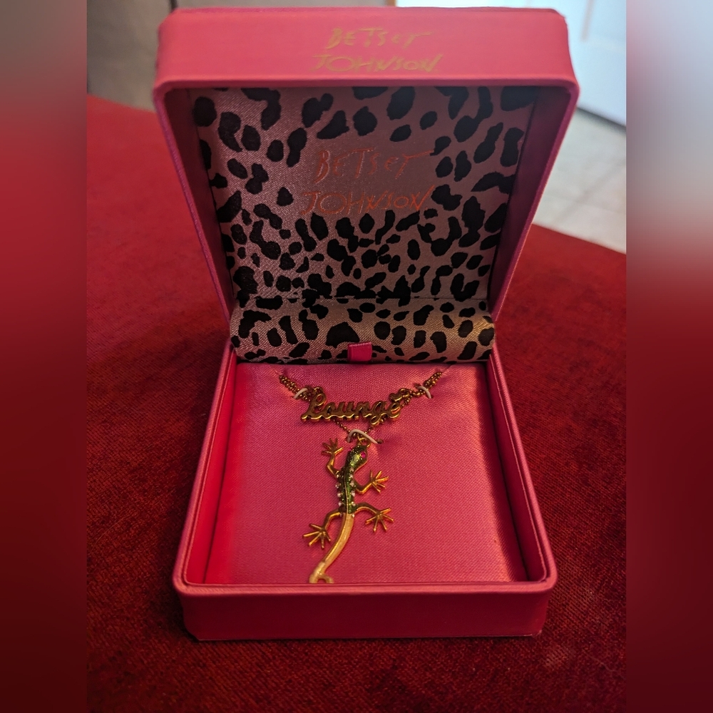 Betsey Johnson necklace
